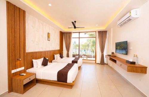 Todupulai Resort | Malankara palace lake view resort & spa