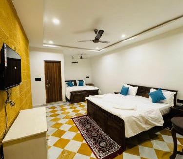 Amar Sagar Pol Bed & Breakfast | Mama Mia Jaisalmer