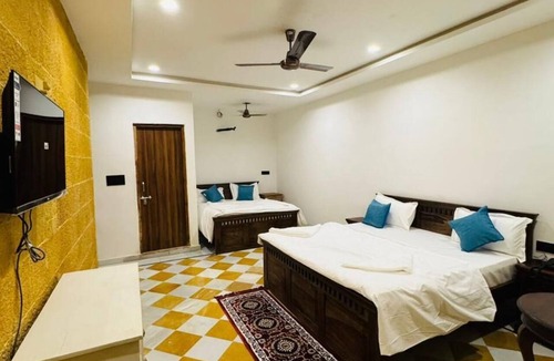 Amar Sagar Pol Hotel | Mama Mia Jaisalmer