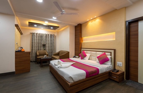 Gorakhpur Hotel | Manas Continental