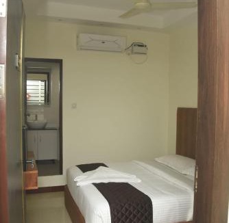 Madurai Hotel | Mano Residency by NIRA Hospitality- Just 3 Kms from Meenakshi Amman Temple