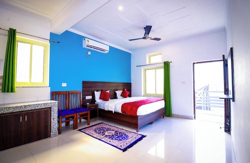 Tapovan Hostel | Manzil Hostel