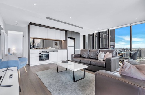 Docklands Apartment | Melbourne Lifestyle Apartments - Best Views on Collins