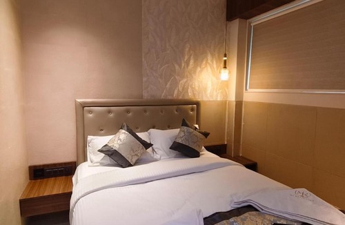 Thane West Hotel | Mi Residency Lodging & Boarding