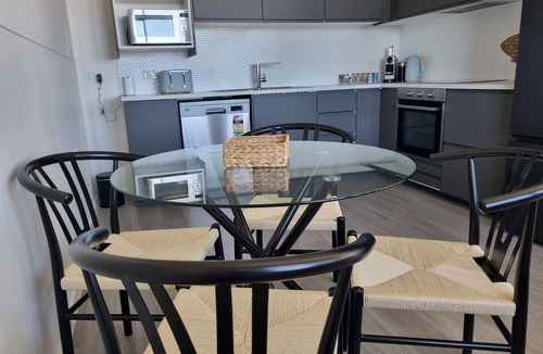Beachmere Apartment | Moreton Views
