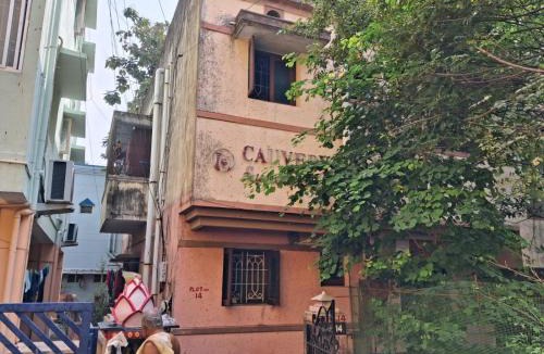 Nanganallur Hostel | MSVNATIVE HOME Stay Near Airport
