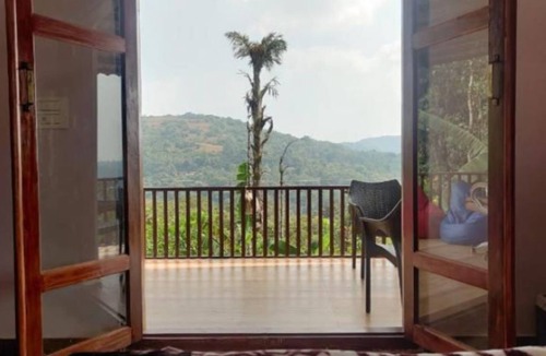 Somvarpet Villa | Naisarga Hill View