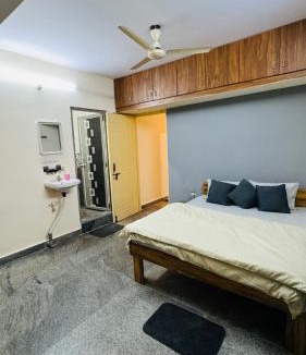 BTM Layout Apartment | Namma Suites 1BHK Serviced Apartment near NIMHANS & St Johns hospital