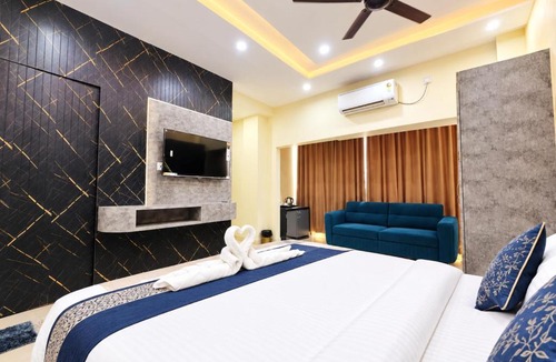 Ayodhya Hotel | Narayan Dham Heritage Retreat Ayodhya Elegant AC Rooms, Free Wi-Fi, Family Comfort & Convenient Stay Near Ram Ki Paidi & Hanuman Garhi