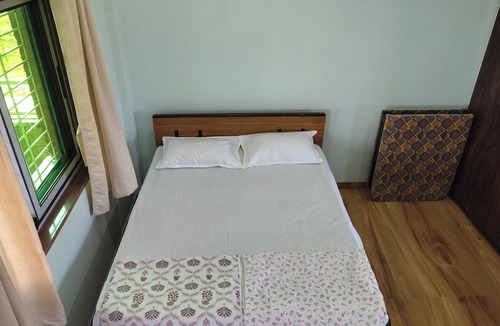 Mangaon House | Near Beaches & Raigad Fort | 360° Hill View Villa