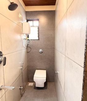 Kunkeshwar Hotel | Neelkanth Resort