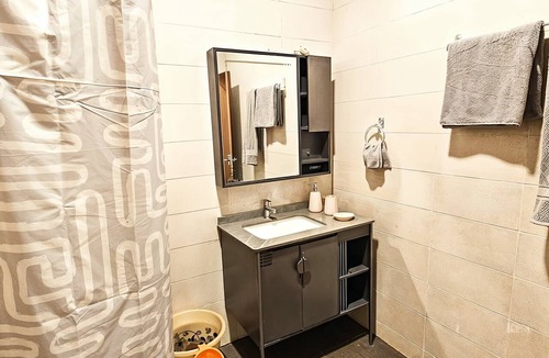 Vellore House | Nestled in a peaceful and residential neighbourhood 5 minutes from CMC Vellore