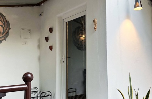 Mazal Waddo Apartment | .・°NEW Clean Quiet + WIFI Router in Room°・.