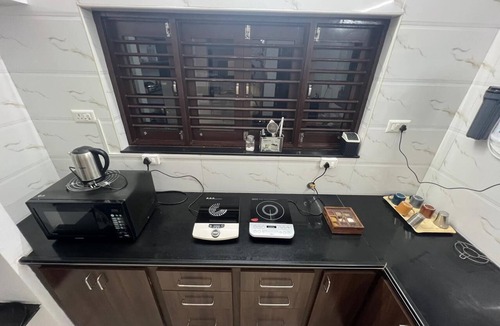 Bhuj House | Nisarg Homestay with Kitchen