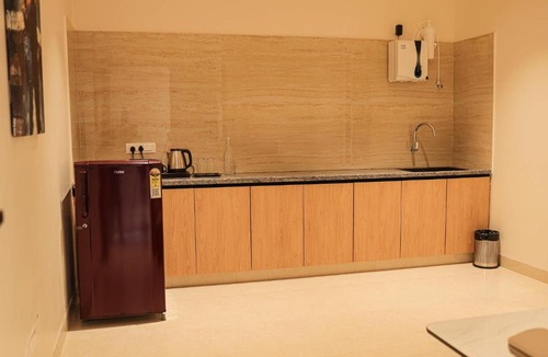 Tirupati Hotel | Nivasa Suites Tirupati - Premium Modern Rooms with spacious kitchen and Dining Area