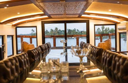 Alappuzha Boat Rental | Northstar 2 Bedroom Ac Private Houseboat With All Meals