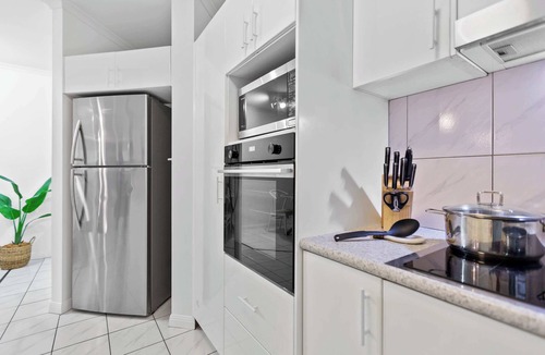Trinity Beach Apartment | Oceanfront 2 Bedroom Apartment at Trinity Beach
