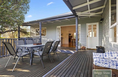 Blairgowrie Cottage | Ode to Glittering Bay
