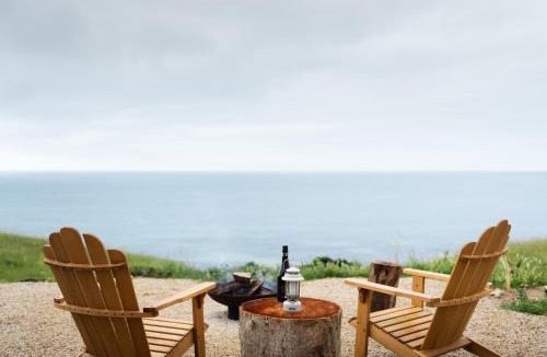 North Cape House | Off-grid Beachfront Cabin on Kangaroo Island