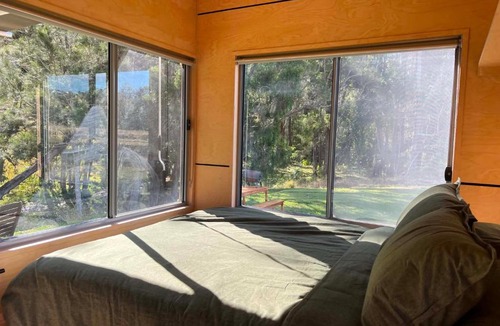 Conondale Cabin | Off-grid tiny home on the creek