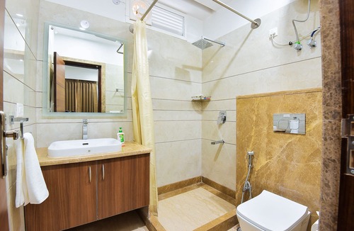 Gurugram Apartment | Olive Studio1 Golf Course Road, Gym, Balcony Garden