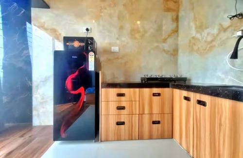 Aarey Colony Apartment | 'oyful Stay in Goregaon east