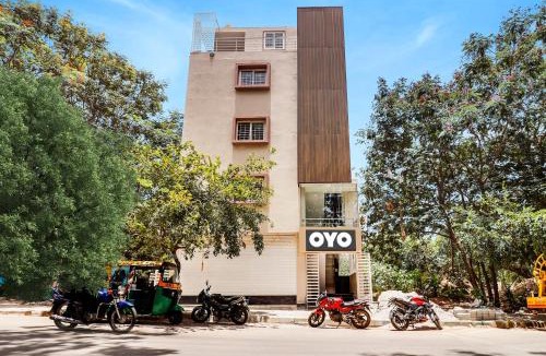 Bagalakunte Hotel | OYO Hotel Friends