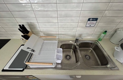Carlton Hostel | Ozihouse Group