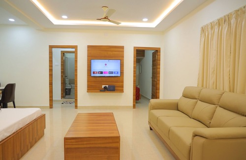 Tirupati Hotel | Padma Homes Stay