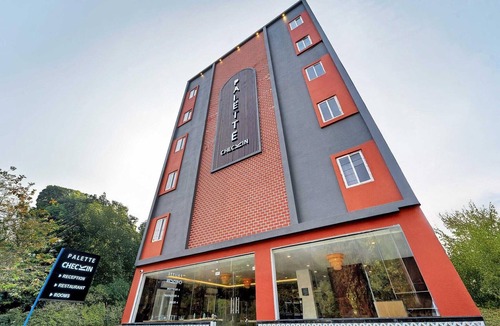 Tirupati House | Palette Hill View Hotel by CheckIn 4