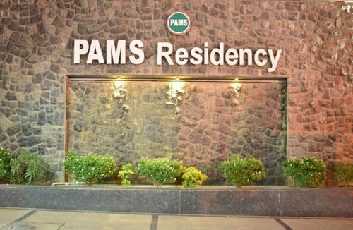 Mayiladuthurai Hotel | Pams Residency