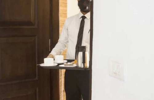 Sushant Lok Apartment | Parfait Street 3Bhk Service Apartment Near Fortis