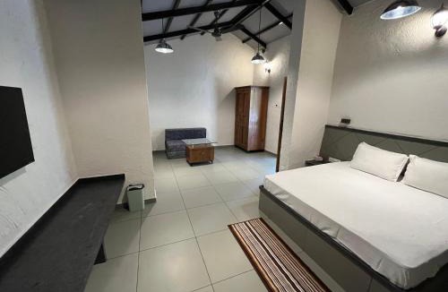 Trimbak House | Parnakuti Cottage
