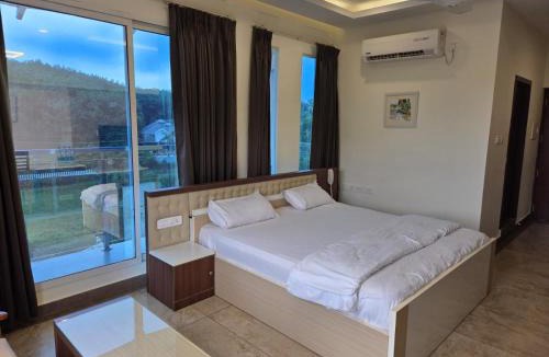 Perumbavoor Cabin | PetRose Business Hotel