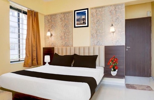 Uchiyarda Hotel | POP 84342C Hotel Jashoda
