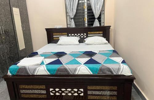 Tirupati Apartment | Prasanth Family Stay