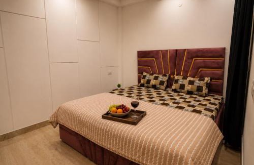 Chhatarpur Apartment | Premium 3BHK with spacious living room near Airport, South Delhi