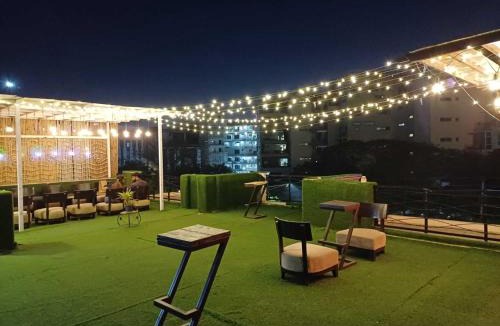 Hauz Khas Village Hotel | Premium Rooms In Haus Khas