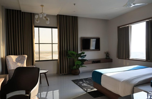 Dwarka Hotel | Pride Elite Dwarka