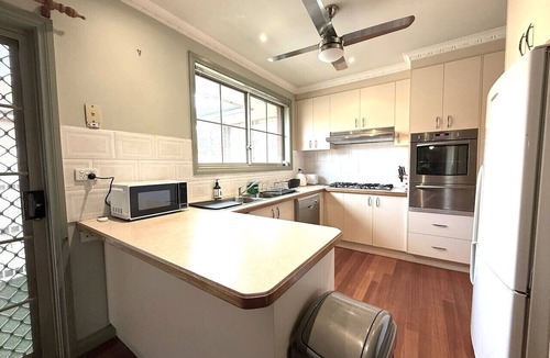 Bentleigh House | Private Room Shared House | Bentleigh near train