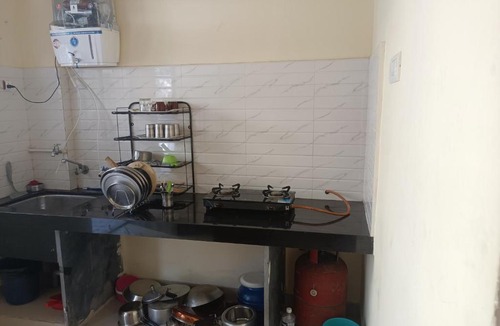 Thane West Bed & Breakfast | Private Room4 At Pushpanjali Residency Phase 2 Owale Ghodbunder Road Thane West