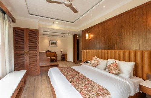 Bhagsu Nag Hotel | Quality Inn by Lawrence Hotels