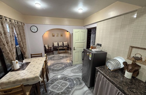 Darjeeling House | Raiville Homestay in cool Darjeeling for your getaway