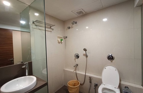 Chembur East Hotel | Rajhans Hotel
