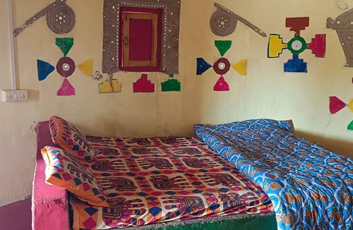 Bhuj Bed & Breakfast | Rann Roshni Homestay – Family Friendly Stay in Kutch