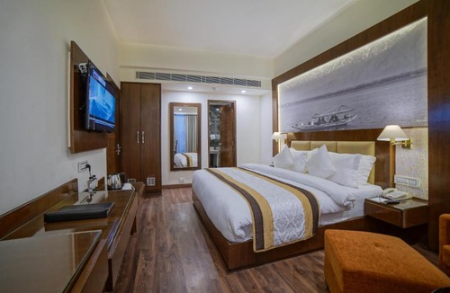 Rajbagh Hotel | Regenta Central Srinagar, Rajbagh