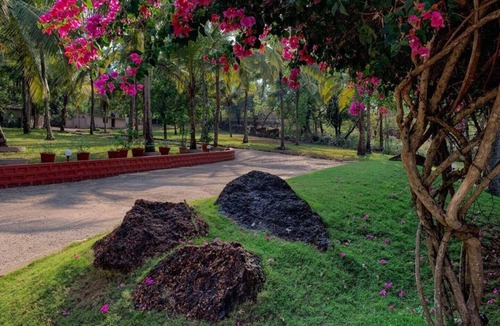 Chikhli Villa | River View 5bhk Villa