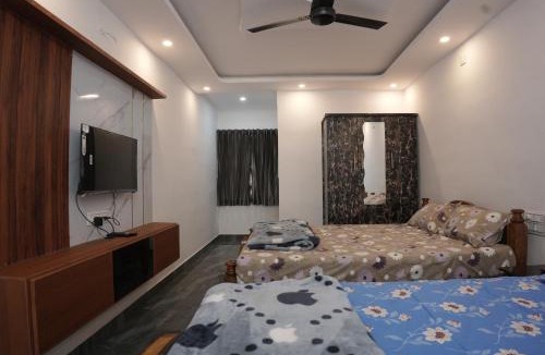 Pollachi House | River view farm stay