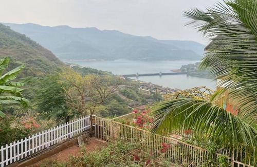 Paud Villa | Rutu Villa-A lake view home stay