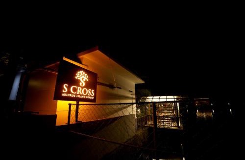 Munroe Island Resort | S Cross Munroe Island Resort
